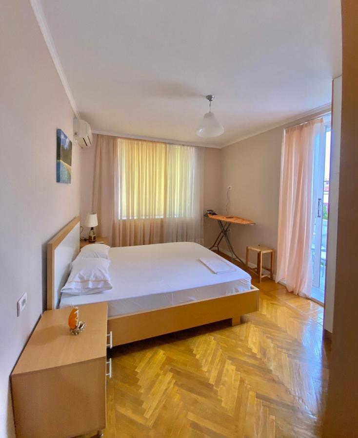 Sunshine Apartmán Sarandë